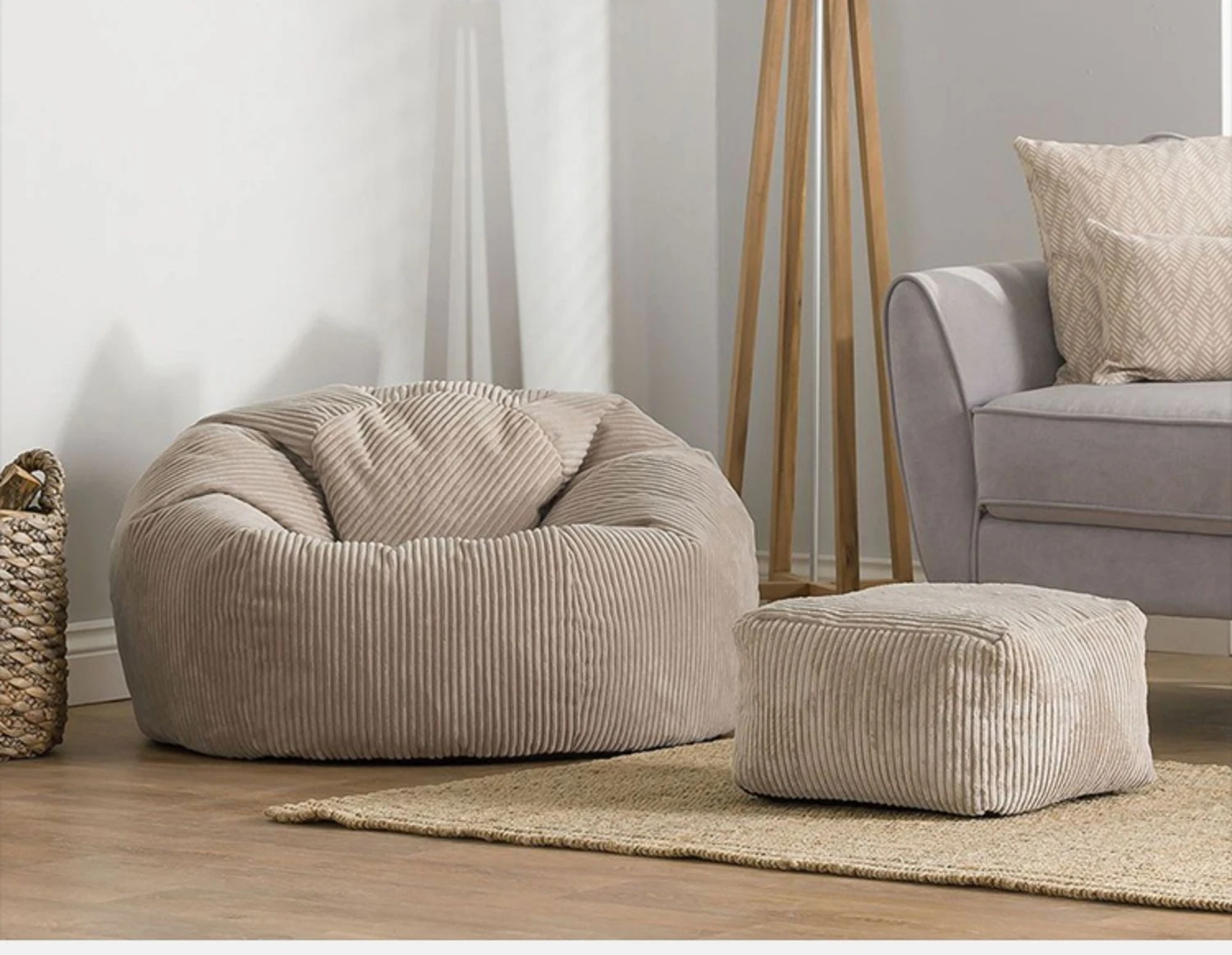 Coussin pouf de sol Bonheur - Beige - 0.00 Coussin pouf de sol Bonheur - Beige - 0.00