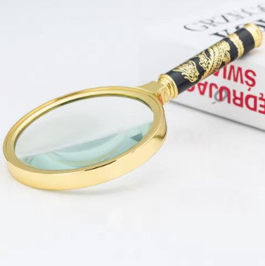 Loupe de lecture stylé