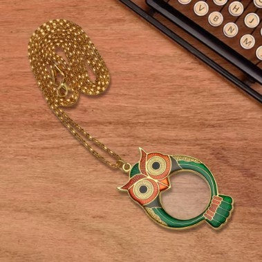 Loupe de lecture en collier hibou
