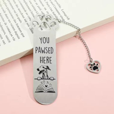 Marque page patte de chien