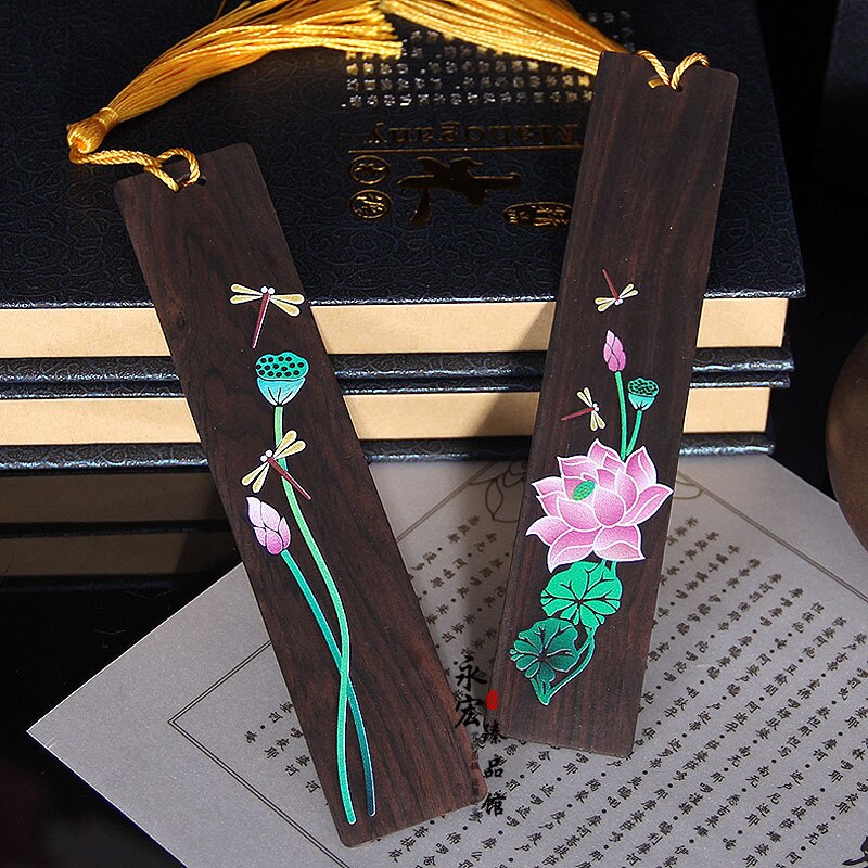 Lotus bookmark